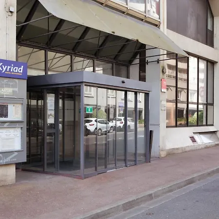 Kyriad Paris Est - Bois De Vincennes Hotel Saint-Maurice (Val-de-Marne)