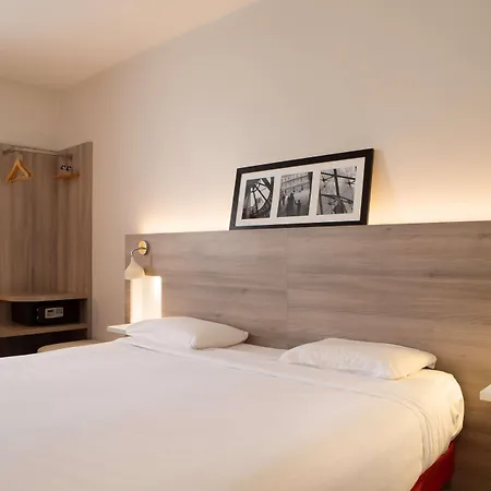 Kyriad Paris Est - Bois De Vincennes