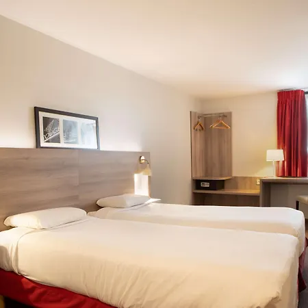 Kyriad Paris Est - Bois De Vincennes Hotel 3*